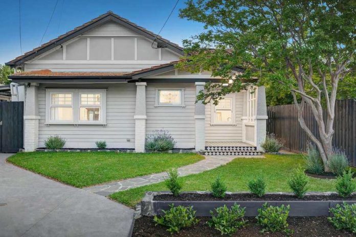 ultimate guide to flipping houses elsternwick bungalow