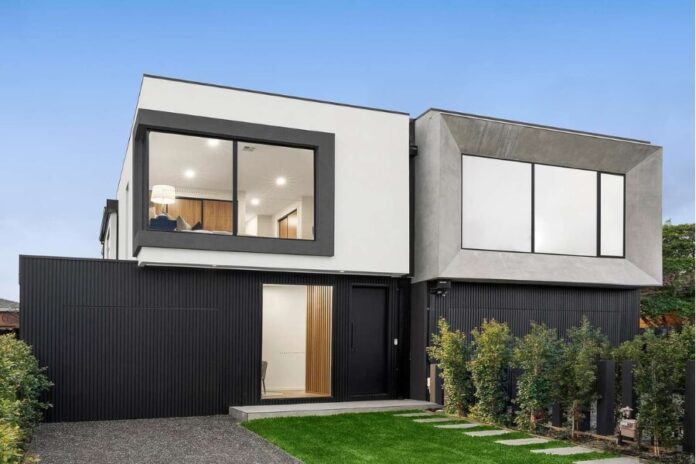 Is the cost of building a new house putting you off? Here&#8217;s what the experts suggest instead.